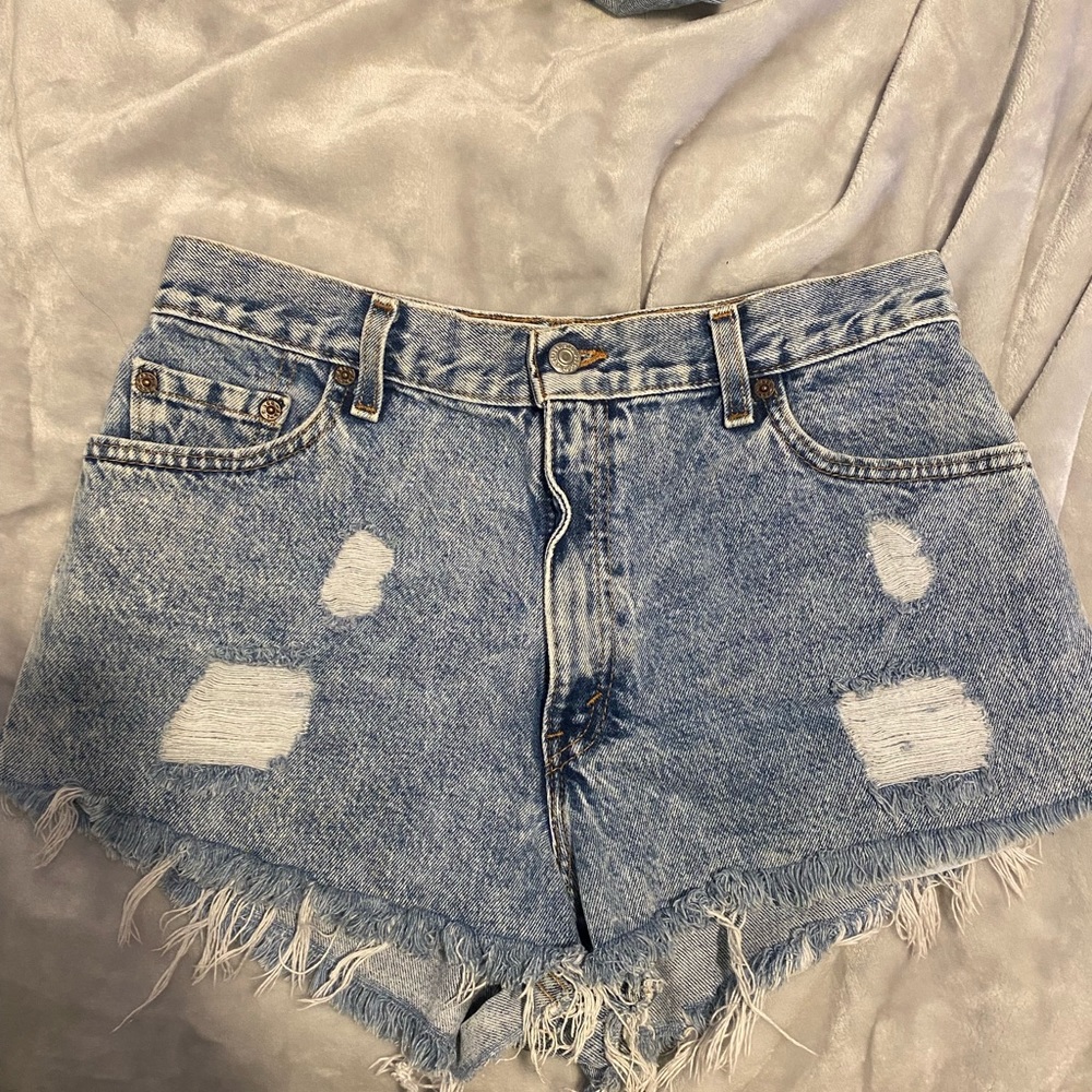 550 Levi shorts